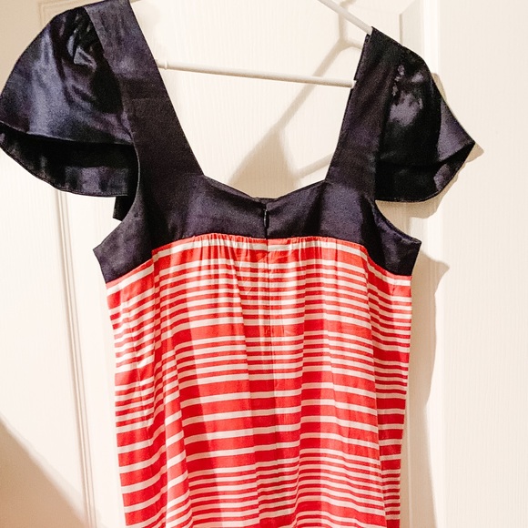 Fun summer Guess dress - Picture 3 of 3